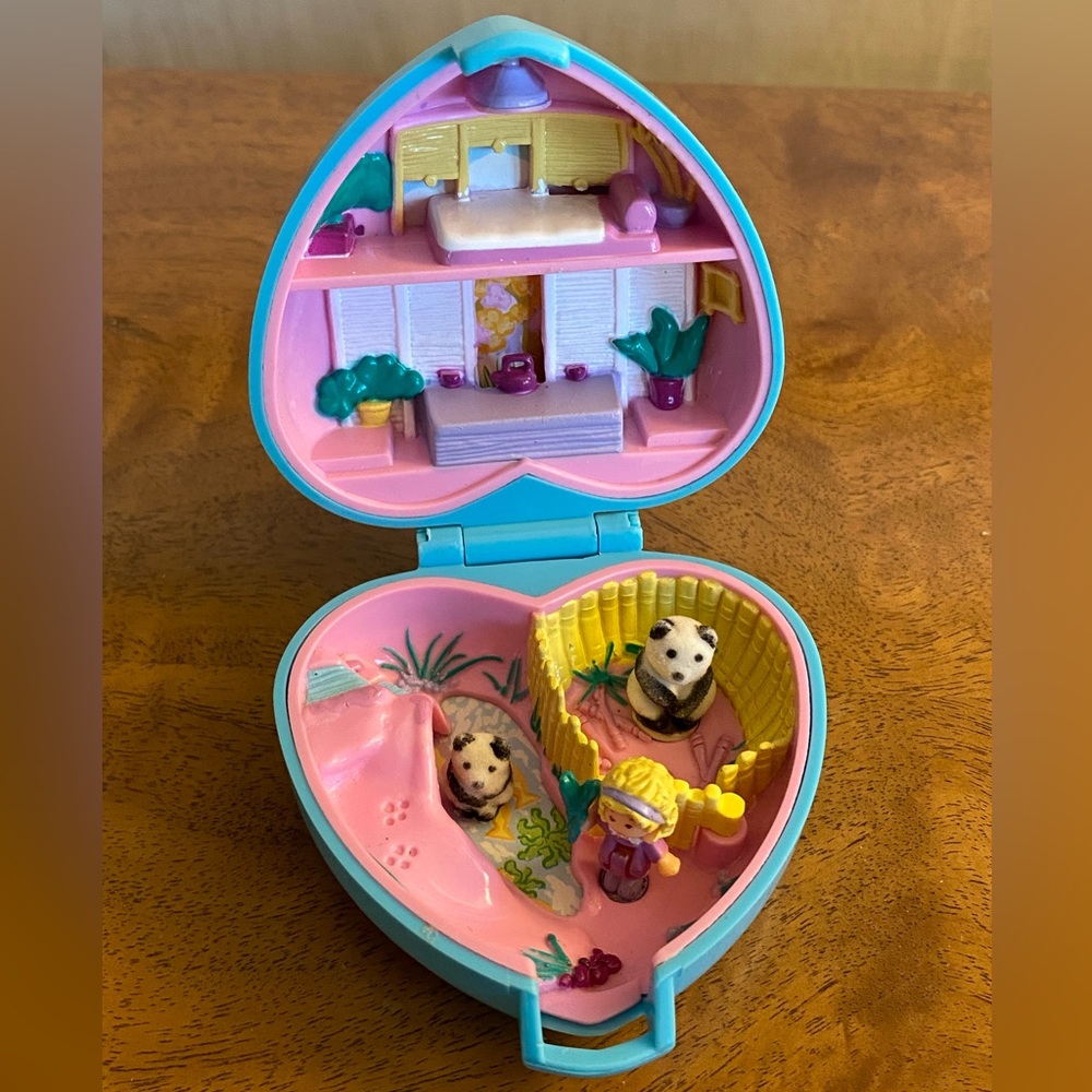 Vintage 1993 Polly Pocket Pretty Pandas 🐼